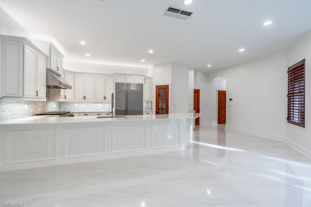 1160 8th Street South Naples, FL 34102 - Photo 25 of 49