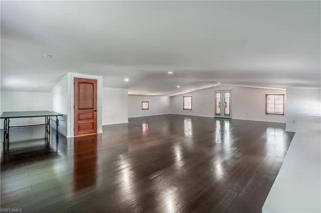 $5,795,000 | 1160 8th Street South, Naples, FL 34102