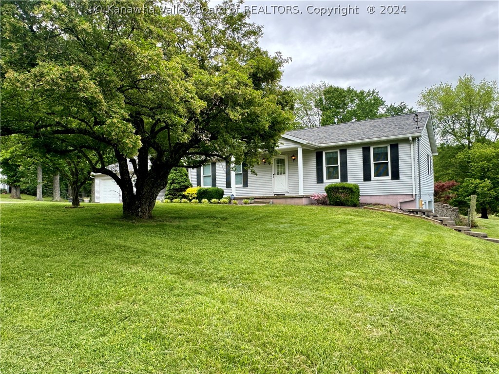 7201 Ripley Road Point Pleasant, WV 25550 - Photo 2 of 43 Gallery Image 2