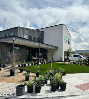 $1,620,000 | 8511 South 9th Drive, Unit 15, Phoenix, AZ 85041