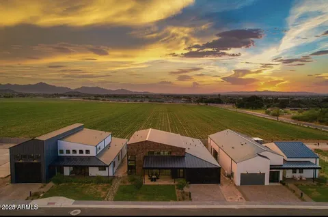 $1,620,000 | 8511 South 9th Drive, Unit 15, Phoenix, AZ 85041