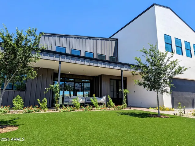 $1,620,000 | 8511 South 9th Drive, Unit 15, Phoenix, AZ 85041