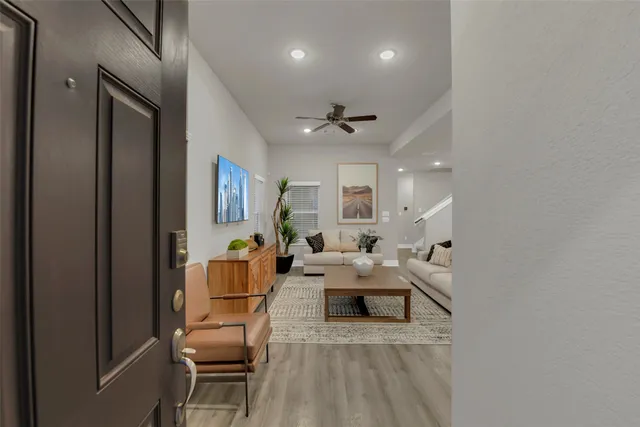 $3,000 | 21015 Bay Vlg Drive, Unit B, Cypress, TX 77433