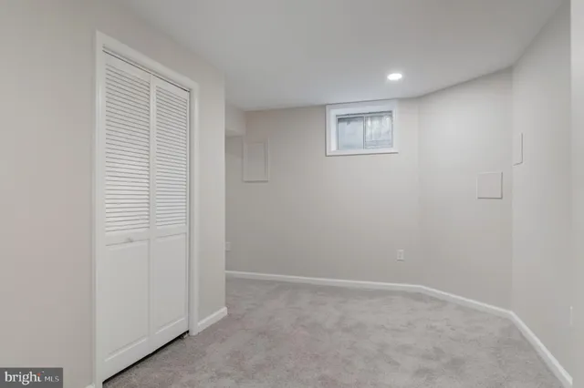 $840,000 | 3916 Oak Street, Fairfax, VA 22030