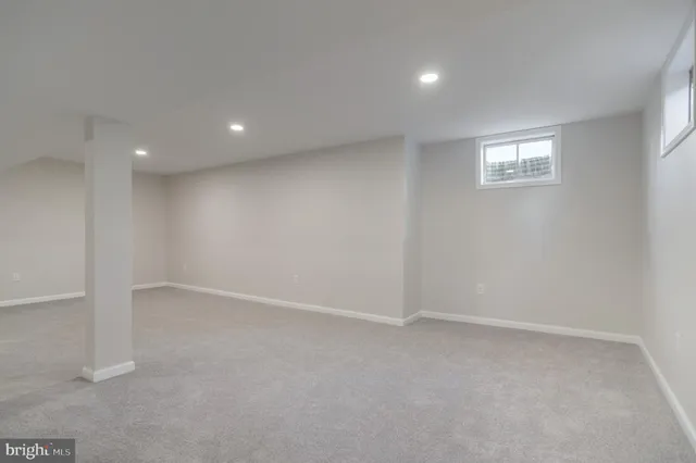 $840,000 | 3916 Oak Street, Fairfax, VA 22030