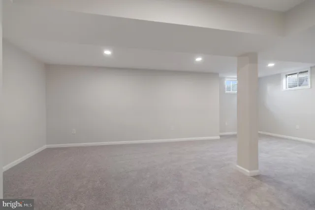 $840,000 | 3916 Oak Street, Fairfax, VA 22030