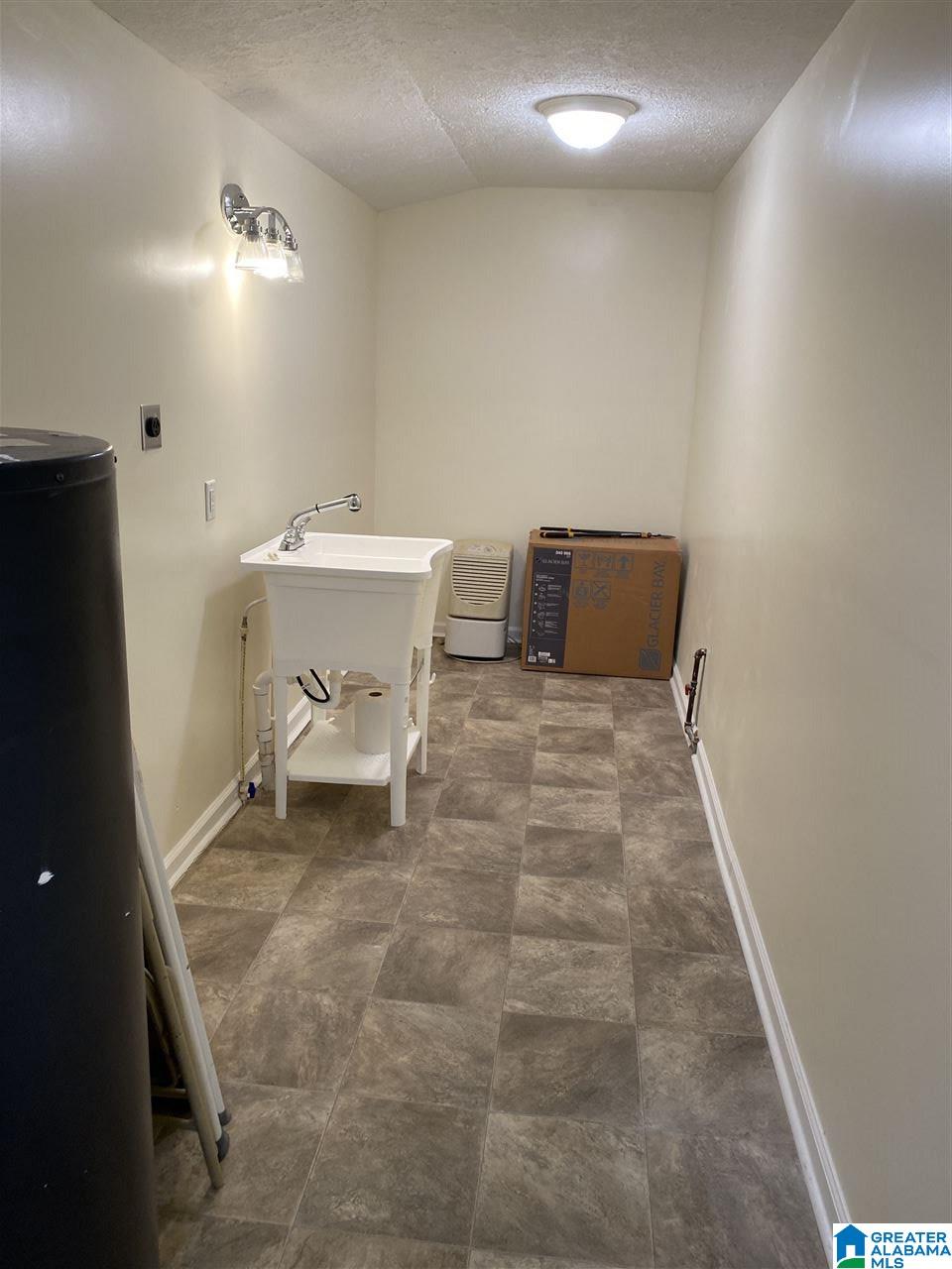 115 Rhodes Road Oxford, AL 36203 - Photo 15 of 27