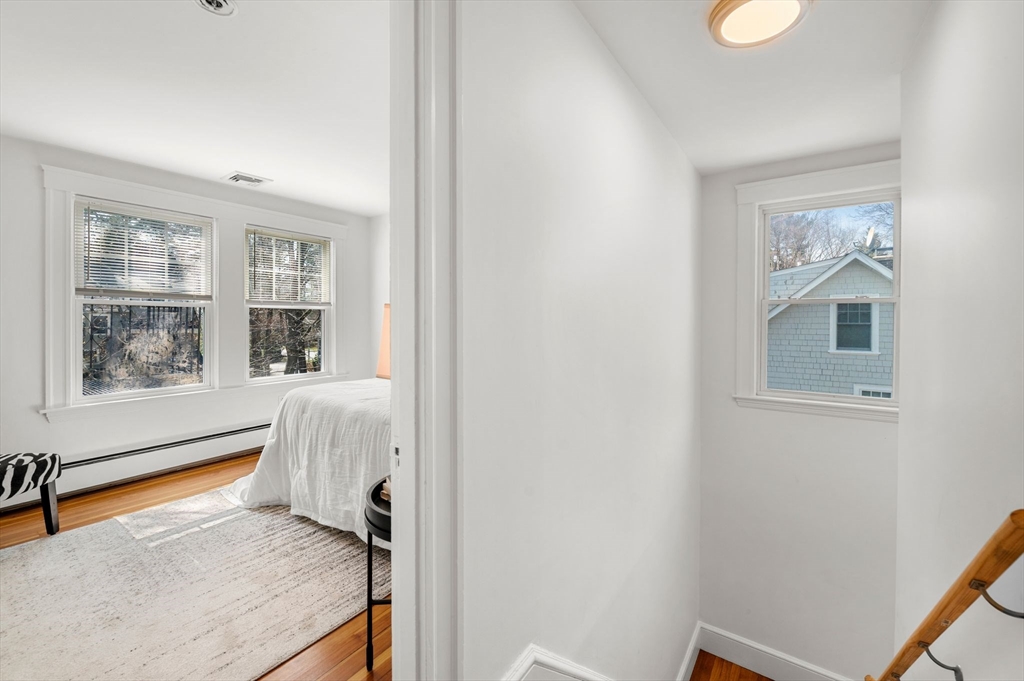 60 Denton Road, Unit 3 Wellesley, MA 02482 - Photo 6 of 33 Gallery Image 6