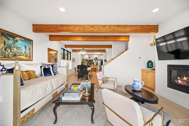 $917,000 | 646 North Ave H Avenue, Boise, ID 83712