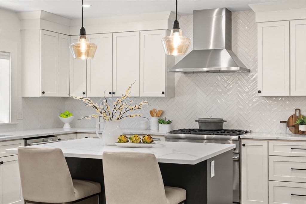 78 Hutchinson Road Arlington, MA 02474 - Photo 13 of 42