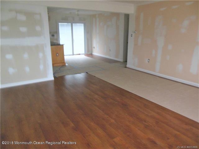 10 Ramapo Road Little Egg Harbor, NJ 08087 - Photo 7 of 11 GetMedia (7)