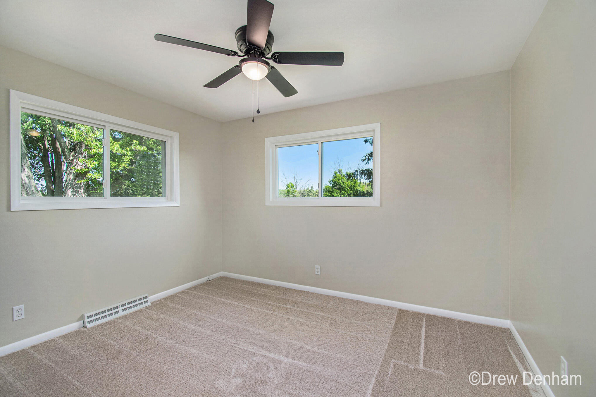 1630 7 Mile Road Kawkawlin, MI 48631 - Photo 17 of 26 Next Door Photos 1630_13