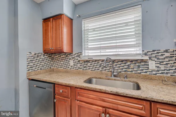 $295,000 | 3638 Prince Circle, Philadelphia, PA 19114