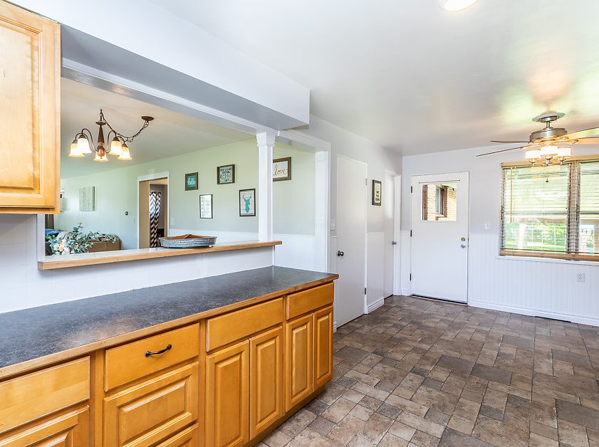 2307 North Bradley Road Spokane, WA 99212 - Photo 7 of 20