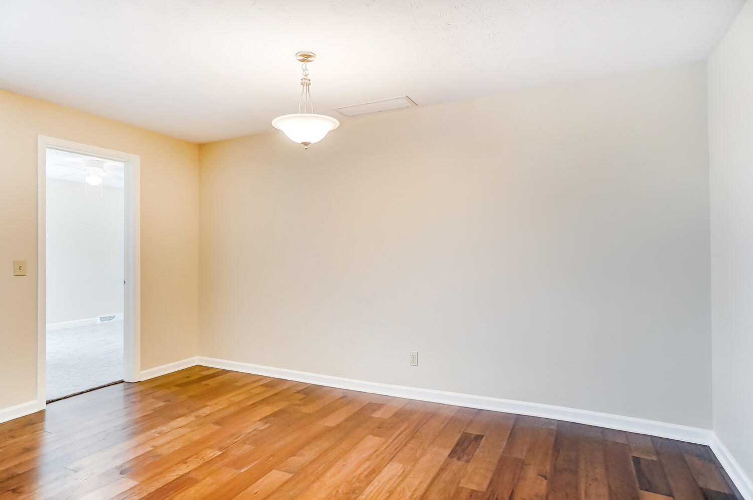 1939 Westgate Road Springfield, OH 45504 - Photo 12 of 43 Gallery Image 12