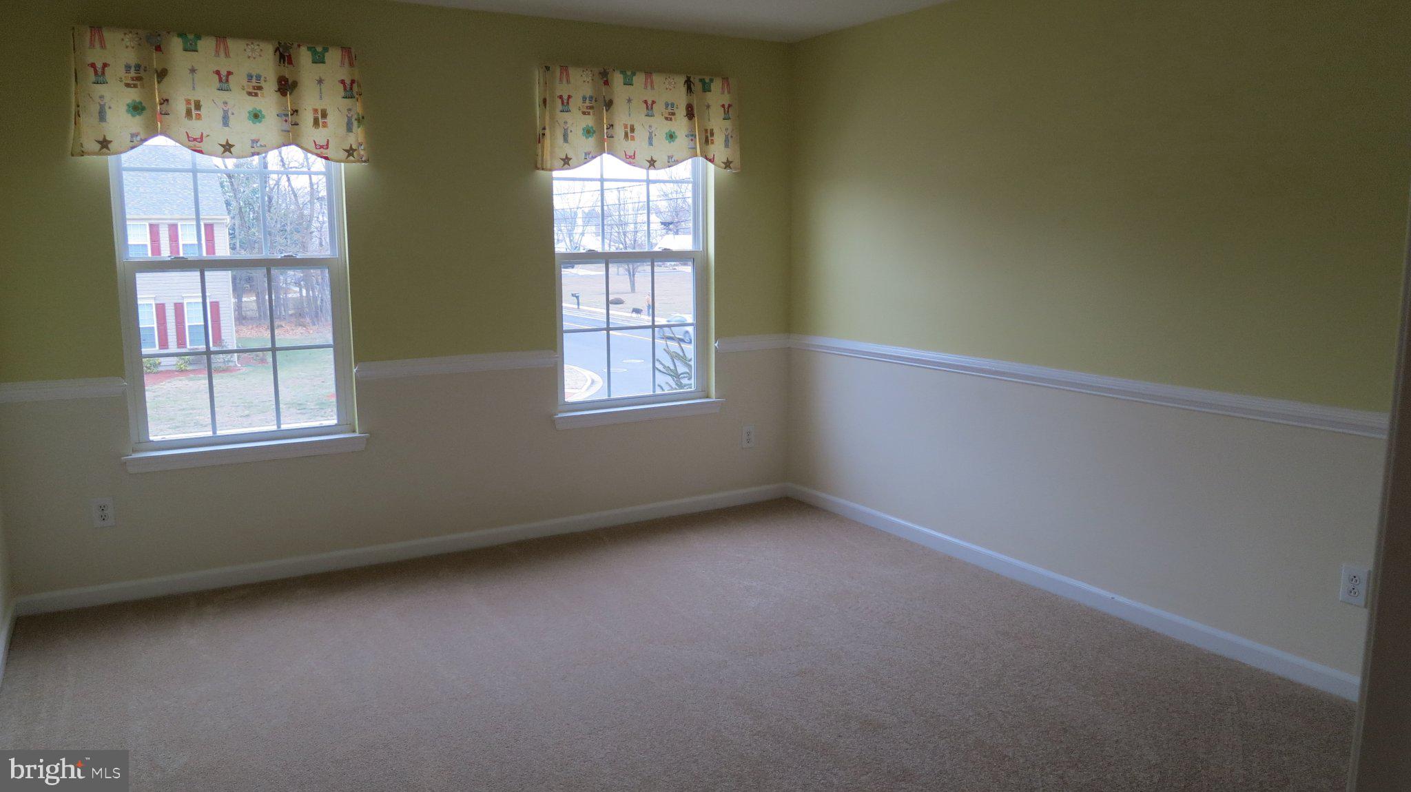 3 Lardner Road Burlington, NJ 08016 - Photo 21 of 28 Bright and airy room with charm.