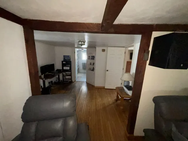 $319,900 | 257 Exeter Road, Epping, NH 03042