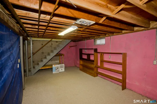 $299,900 | 630 Oak Street, East Hartford, CT 06118