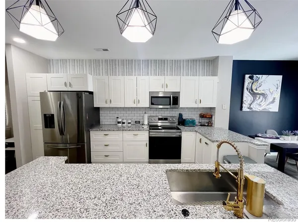 $2,630 | 12253 East 2nd Dr., Aurora, CO 80011