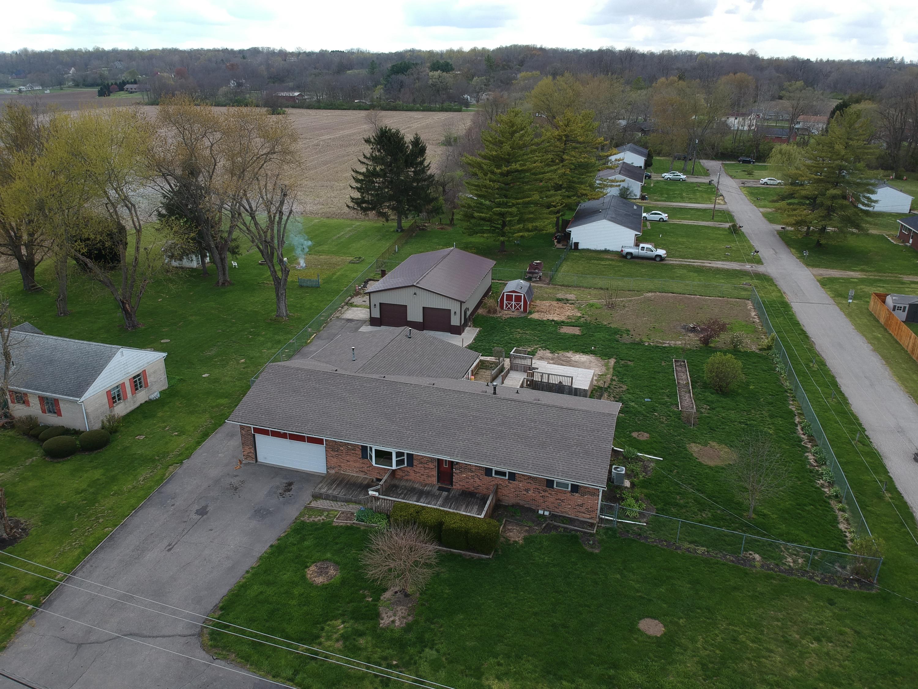 3315 Upper Valley Springfield, OH 45504 - Photo 3 of 41