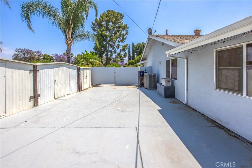 5169 Telefair Way Riverside, CA 92506 - Photo 36 of 47