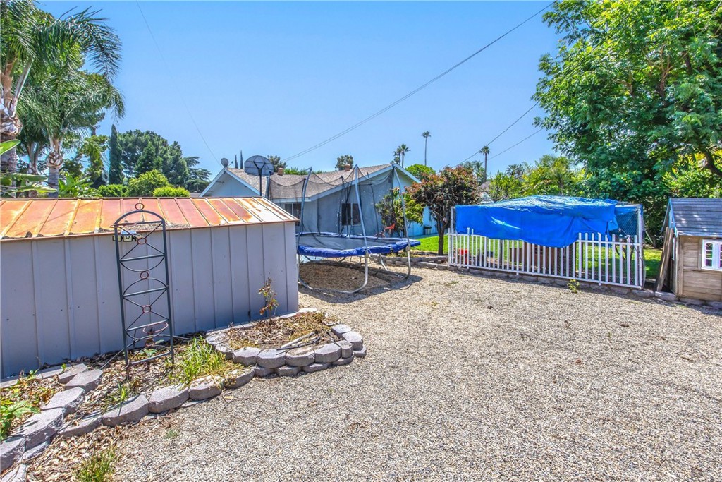 5169 Telefair Way Riverside, CA 92506 - Photo 37 of 47