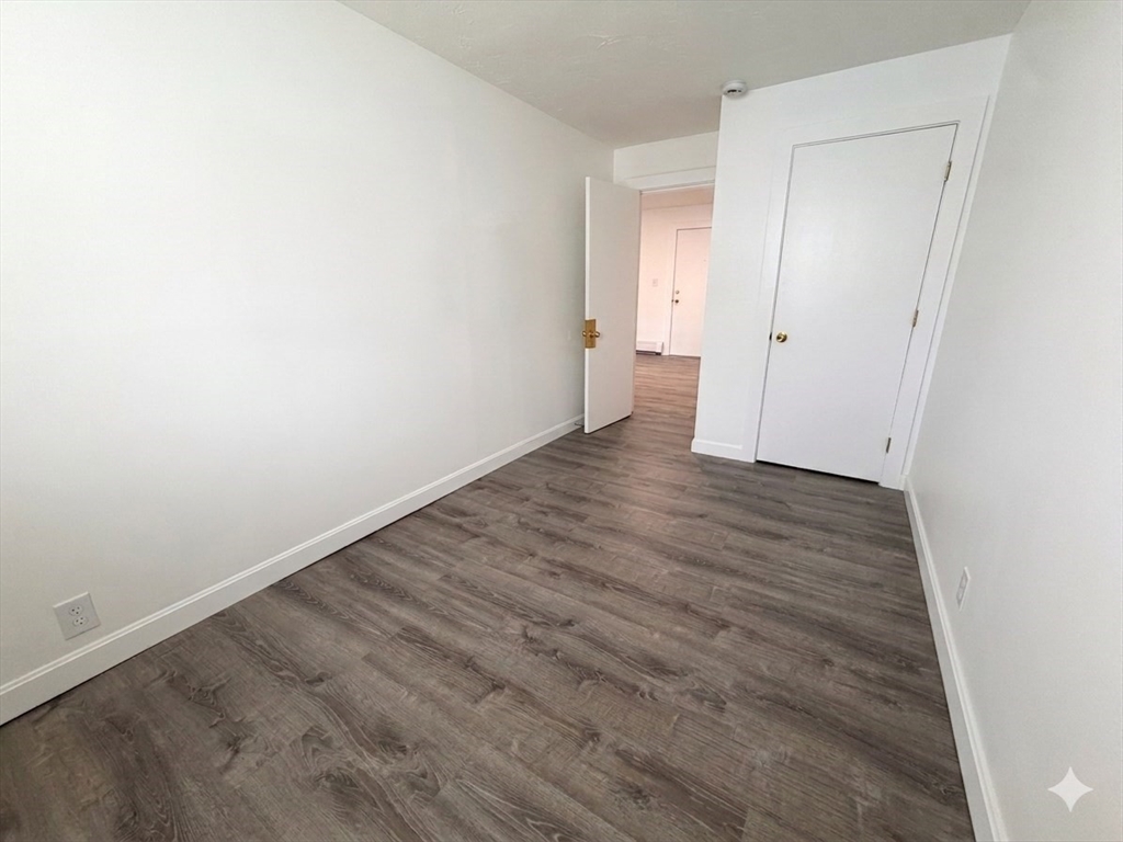151 Adams Street, Unit 151 Waltham, MA 02453 - Photo 4 of 6