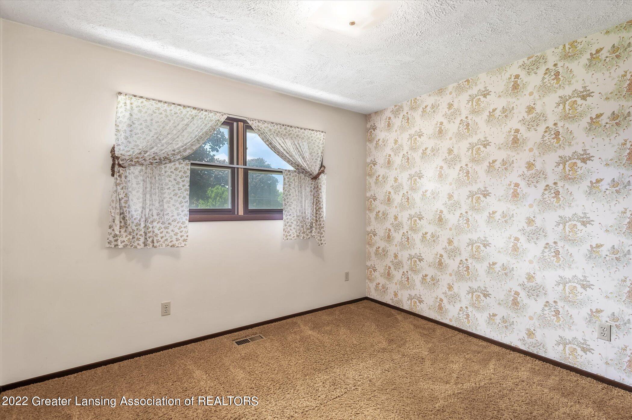 1155 Flanders Road Charlotte, MI 48813 - Photo 20 of 30 20-1155-Flanders-Rd-WindowStill-Real-Est