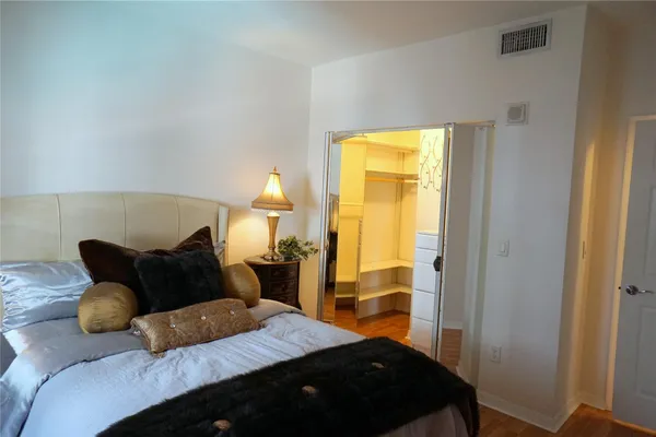 $2,500 | 233 South Federal Highway, Unit 312, Boca Raton, FL 33432