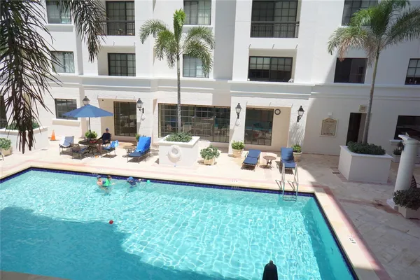 $2,500 | 233 South Federal Highway, Unit 312, Boca Raton, FL 33432
