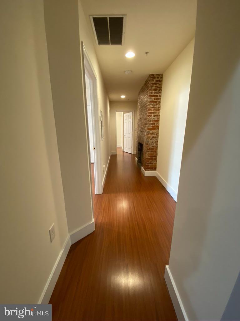 1206 Walnut Street, Unit 4 Philadelphia, PA 19107 - Photo 4 of 10