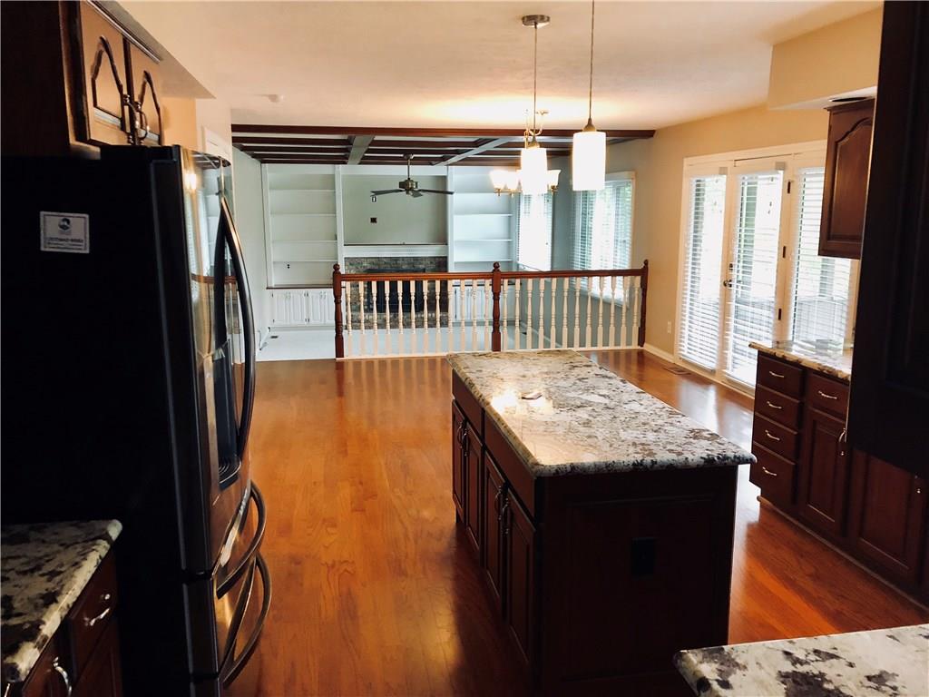 8681 Promontory Road Indianapolis, IN 46236 - Photo 11 of 37 Gallery Image 11
