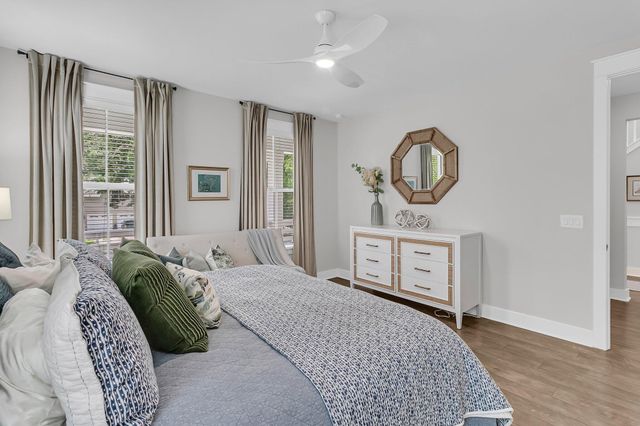 $1,075,000 | 1494 North Lakeshore Drive, Mount Pleasant, SC 29466