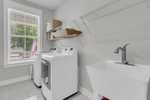 $1,149,900 | 1494 North Lakeshore Drive, Mount Pleasant, SC 29466