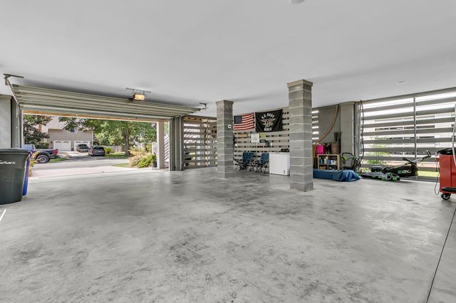 $1,075,000 | 1494 North Lakeshore Drive, Mount Pleasant, SC 29466