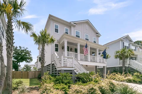 $1,149,900 | 1494 North Lakeshore Drive, Mount Pleasant, SC 29466