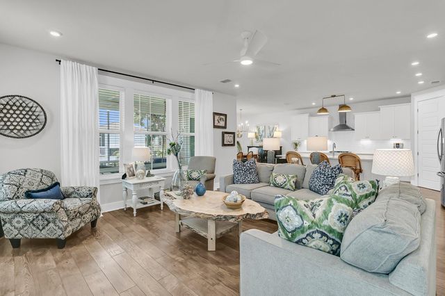 $1,075,000 | 1494 North Lakeshore Drive, Mount Pleasant, SC 29466