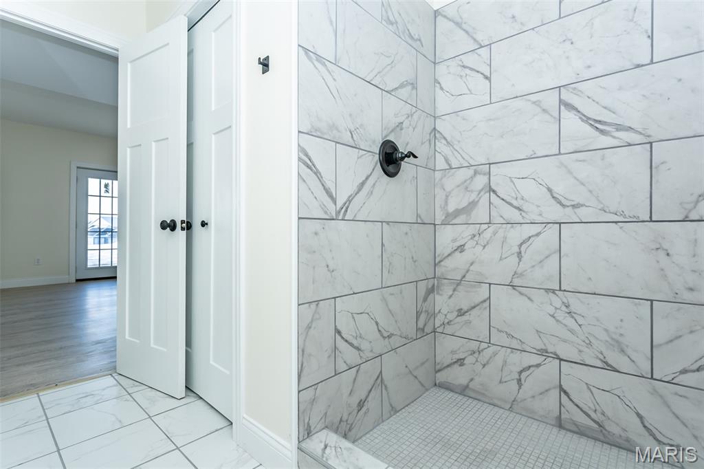 9 Fairway Court Alton, IL 62002 - Photo 34 of 47