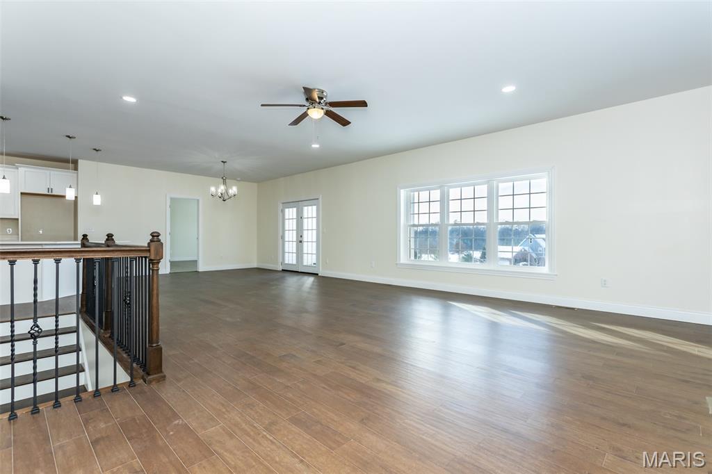 9 Fairway Court Alton, IL 62002 - Photo 5 of 47