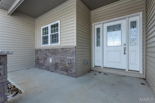 $529,000 | 9 Fairway Court, Alton, IL 62002