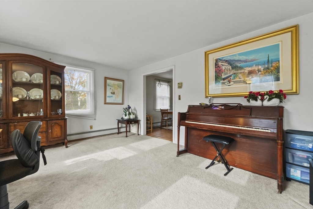 1376 Concord Street Framingham, MA 01701 - Photo 11 of 29