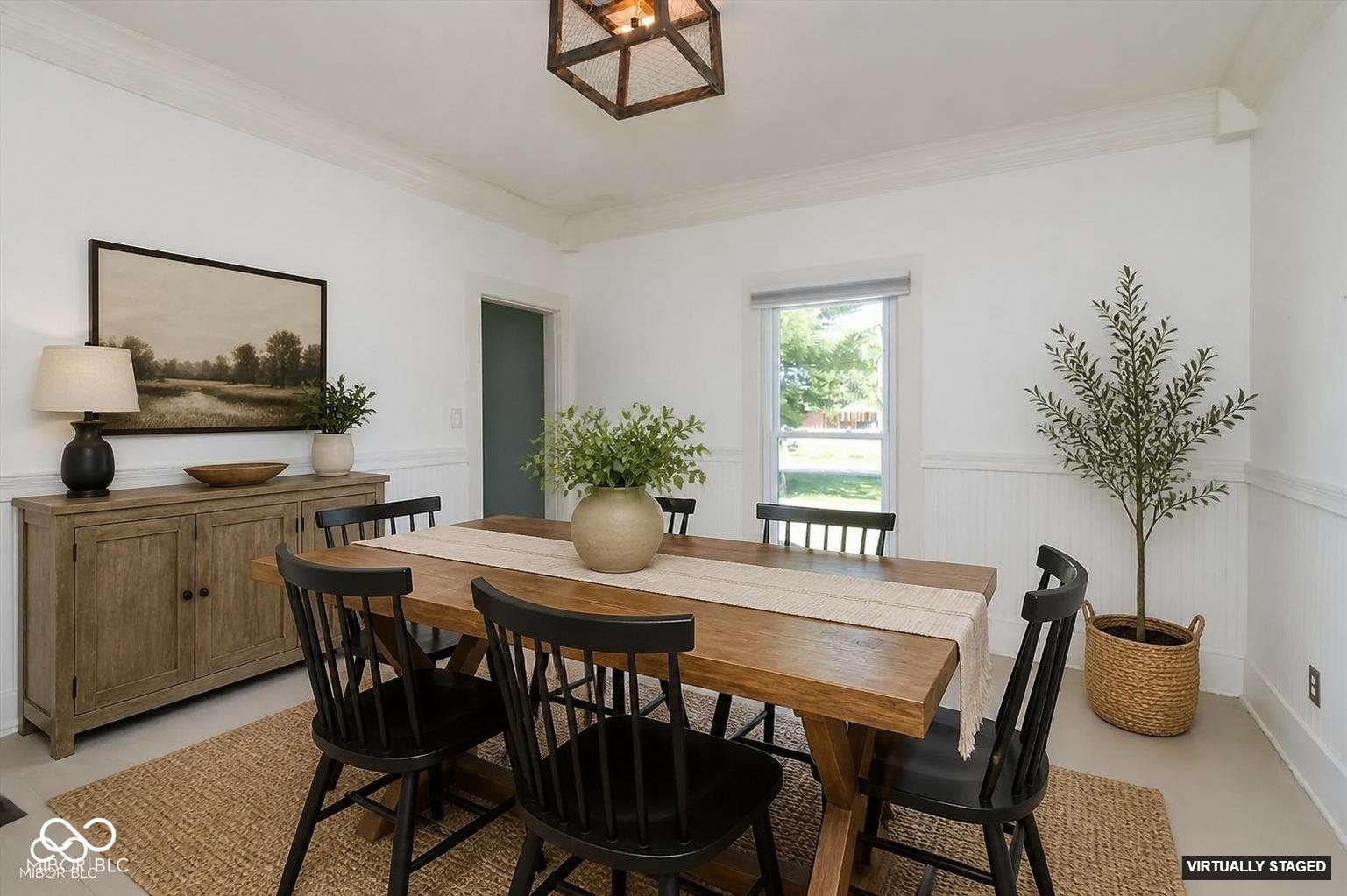 6862 Travis Road Greenwood, IN 46143 - Photo 7 of 24 Gallery Image 7