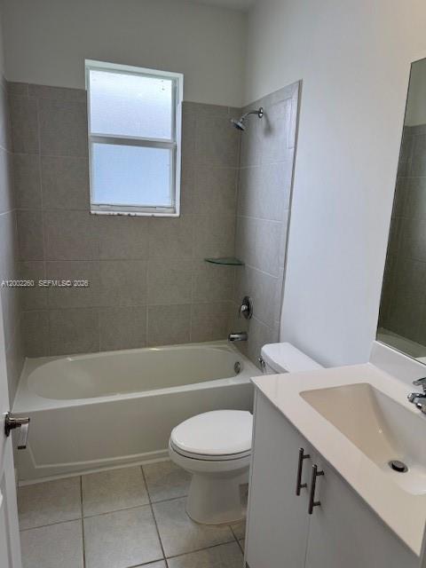16283 Southwest 292nd Street Homestead, FL 33033 - Photo 19 of 29 a bathroom with a sink a toilet and a bathtub