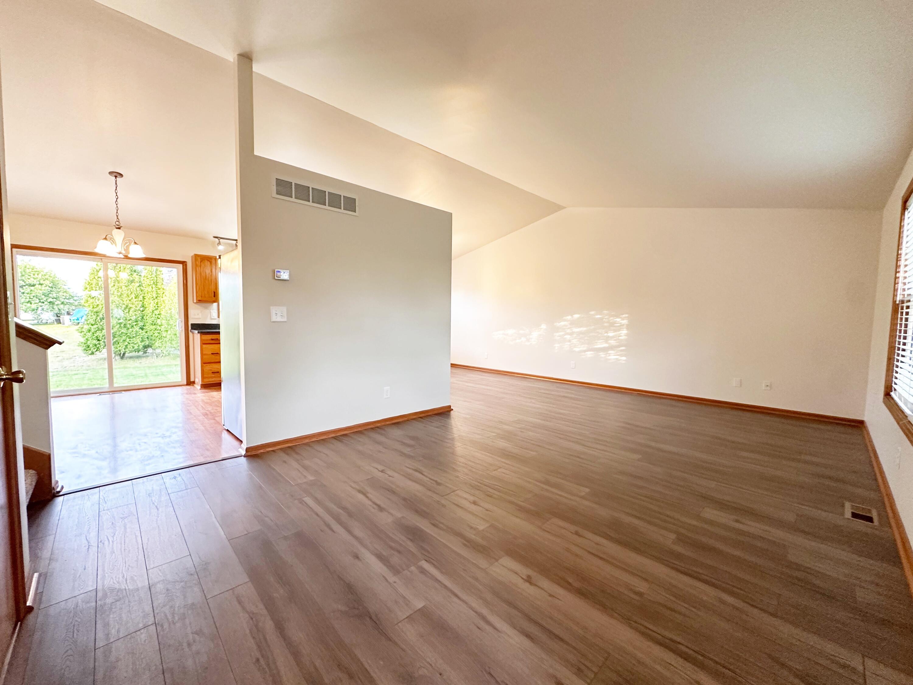 12379 Spencer Place Crown Point, IN 46307 - Photo 3 of 28 3000x2250