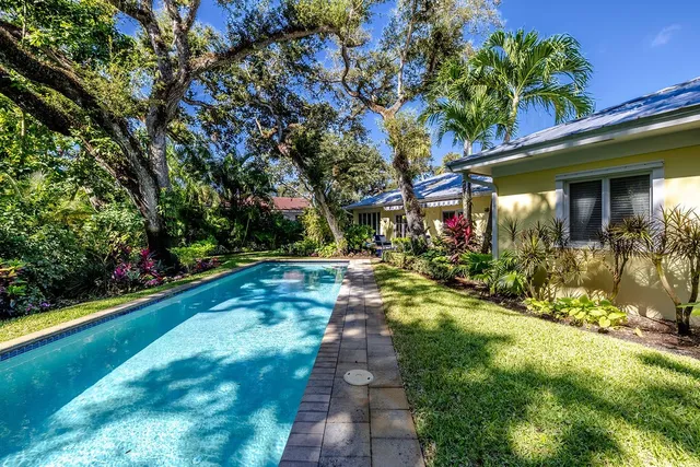 $4,100,000 | 720 Painted Bunting Lane, Vero Beach, FL 32963