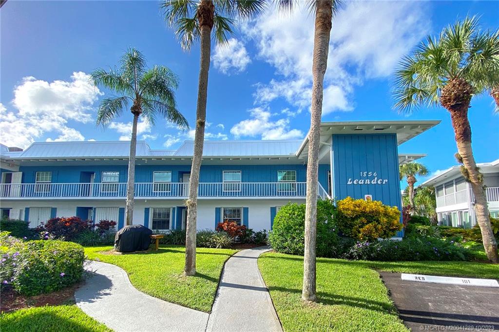 1856 Southwest Palm City Road, Unit 202 Stuart, FL 34994 - Photo 9 of 50 Gallery Image 9