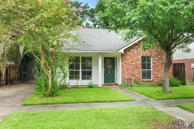 $229,999 | 5129 Amberlynn Drive, Baton Rouge, LA 70820