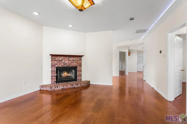 $229,999 | 5129 Amberlynn Drive, Baton Rouge, LA 70820