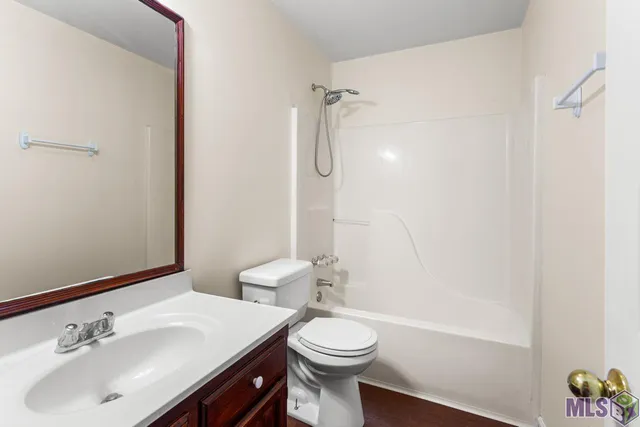 $229,999 | 5129 Amberlynn Drive, Baton Rouge, LA 70820