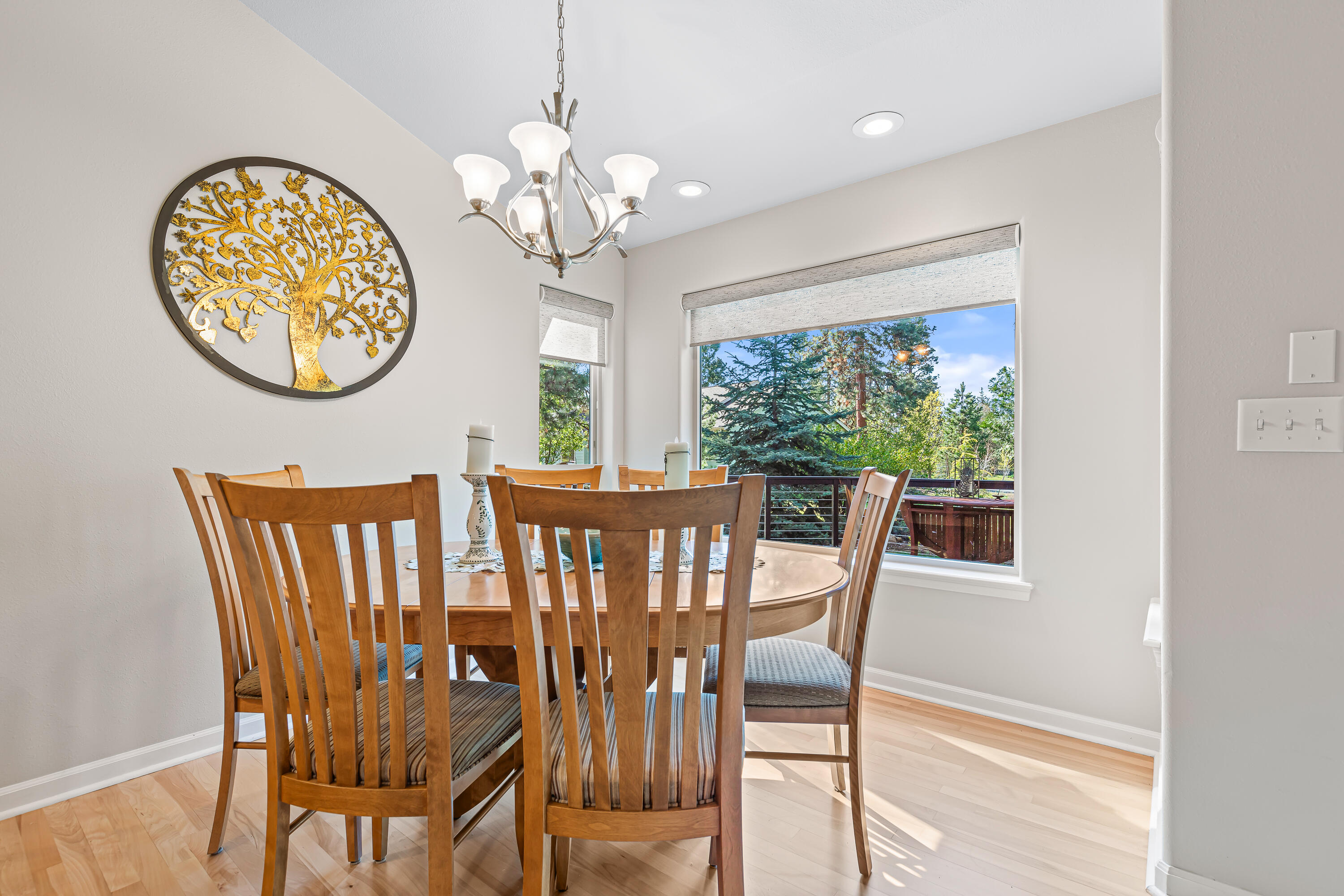 6133 Cooper's Hawk Road Klamath Falls, OR 97601 - Photo 13 of 38 9R9A5598